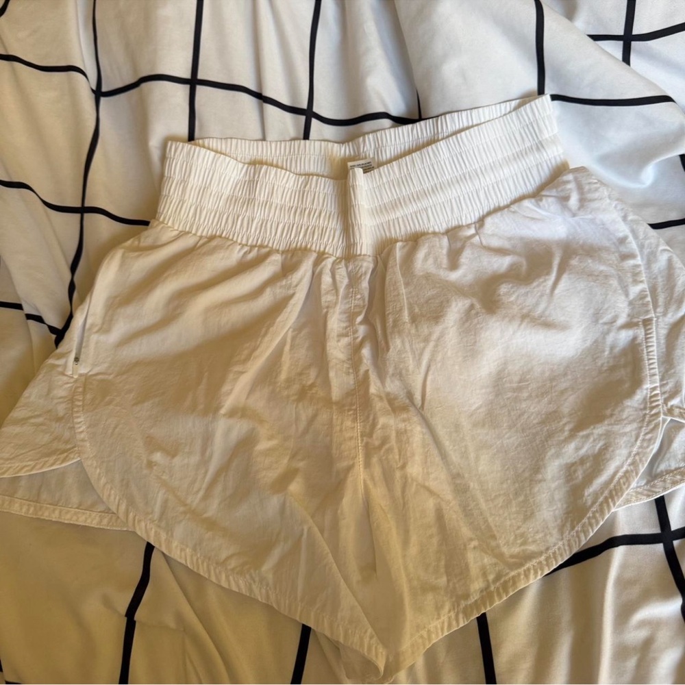 All in Motion White Athletic Workout Shorts | Elastic Waist | Size S